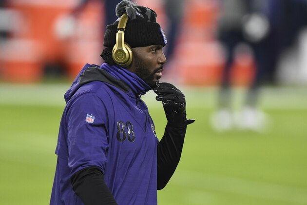 Baltimore Ravens wide receiver Dez Bryant (88) looks on before an NFL football game against the Dallas Cowboys, Tuesday, Dec. 8, 2020, in Baltimore. (AP Photo/Terrance Williams)