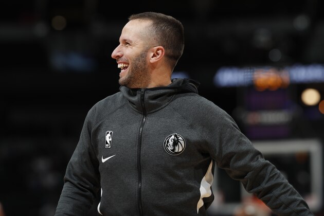 Dallas Mavericks guard J.J. Barea (5) in the first half of an NBA basketball game Tuesday, Oct. 29, 2019, in Denver. (AP Photo/David Zalubowski)