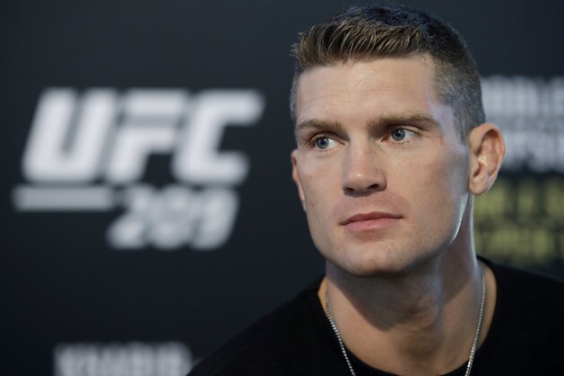 Stephen Thompson speaks with the media during a news conference for UFC 209, Thursday, March 2, 2017, in Las Vegas. Thompson is slated to battle Tyron Woodley in a welterweight championship mixed martial arts fight Saturday in Las Vegas. (AP Photo/John Locher)