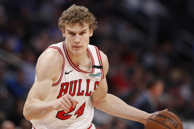 Chicago Bulls forward Lauri Markkanen drives during the second half of an NBA basketball game against the Detroit Pistons, Saturday, Jan. 11, 2020, in Detroit. (AP Photo/Carlos Osorio)