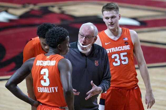 Syracuse head coach Jim Boeheim instructs his players during the second half in an NCAA college basketball game against Boston College, Saturday, Dec. 12, 2020, in Boston. (AP Photo/Elise Amendola)
