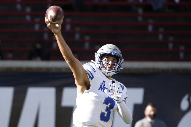 Memphis quarterback Brady White (3) throws against Cincinnati during the second half of an NCAA college football game Saturday, Oct. 31, 2020, in Cincinnati. Cincinnati won 49-10. (Photo by Gary Landers)