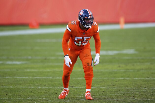 Denver Broncos linebacker Bradley Chubb (55) lines up against the Buffalo Bills during the first half of an NFL football game, Saturday, Dec.. 19, 2020, in Denver. (AP Photo/Justin Edmonds)