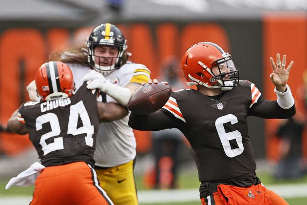 Cleveland Browns quarterback Baker Mayfield (6) throws during the first half of an NFL football game against the Pittsburgh Steelers, Sunday, Jan. 3, 2021, in Cleveland. (AP Photo/Ron Schwane)