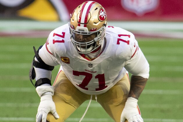 San Francisco 49ers offensive tackle Trent Williams (71) in action during an NFL football game against the Arizona Cardinals, Saturday, Dec. 26, 2020, in Glendale, Ariz. (AP Photo/Jennifer Stewart)
