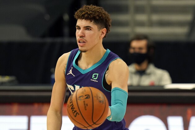 Charlotte Hornets guard LaMelo Ball (2) during the second half of an NBA basketball game against the Toronto Raptors Thursday, Jan. 14, 2021, in Tampa, Fla. (AP Photo/Chris O'Meara)