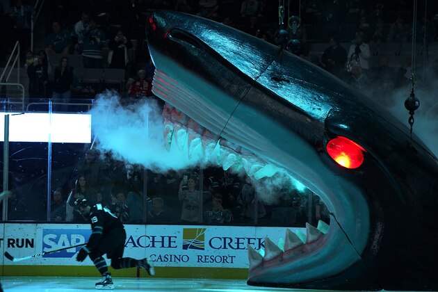 San Jose Sharks center Joe Thornton (19) skates onto the ice before an NHL hockey game against the New Jersey Devils Thursday, Feb. 27, 2020, in San Jose, Calif. (AP Photo/Tony Avelar)