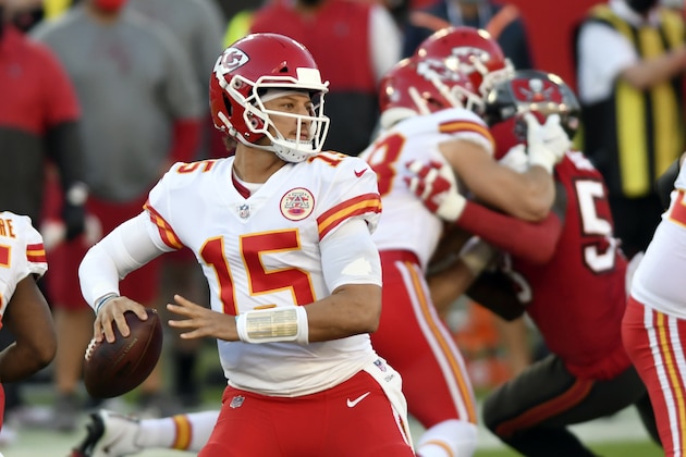 Kansas City Chiefs quarterback Patrick Mahomes (15) throws a pass against the Tampa Bay Buccaneers during the first half of an NFL football game Sunday, Nov. 29, 2020, in Tampa, Fla. (AP Photo/Jason Behnken)