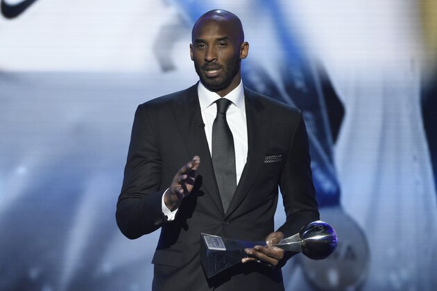Kobe Bryant accepts the icon award at the ESPY Awards at the Microsoft Theater on Wednesday, July 13, 2016, in Los Angeles. (Photo by Chris Pizzello/Invision/AP)
