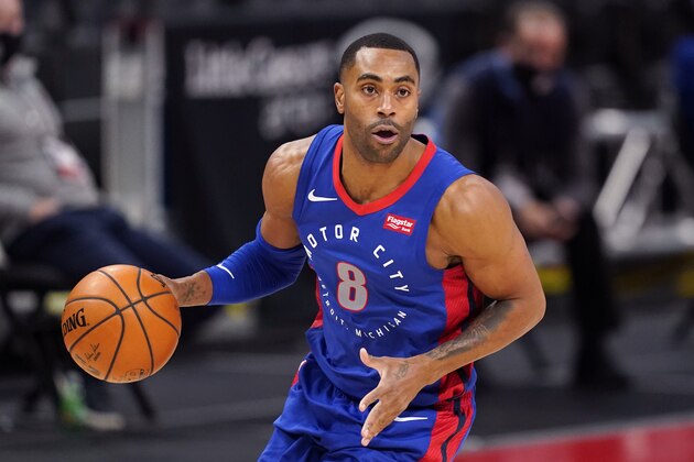 Detroit Pistons guard Wayne Ellington controls the ball during the second half of an NBA basketball game against the Los Angeles Lakers, Thursday, Jan. 28, 2021, in Detroit. (AP Photo/Carlos Osorio)