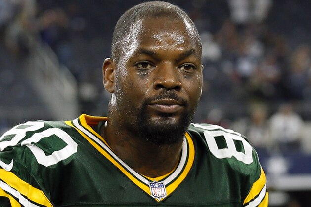 FILE - In this Oct. 8, 2017, file photo, Green Bay Packers tight end Martellus Bennett (80) walks off the field after an NFL football game against the Dallas Cowboys, in Arlington, Texas. The Packers have waived Martellus Bennett, bringing the tight end's short tenure at Lambeau Field to a surprising end. General manager Ted Thompson announced the move on Wednesday, Nov. 8, 2017, after practice. (AP Photo/Roger Steinman, File) FILE - In this Oct. 8, 2017, file photo, Green Bay Packers tight end Martellus Bennett (80) walks off the field after an NFL football game against the Dallas Cowboys, in Arlington, Texas. The Packers have waived Martellus Bennett, bringing the tight end's short tenure at Lambeau Field to a surprising end. General manager Ted Thompson announced the move on Wednesday, Nov. 8, 2017, after practice. (AP Photo/Roger Steinman, File)