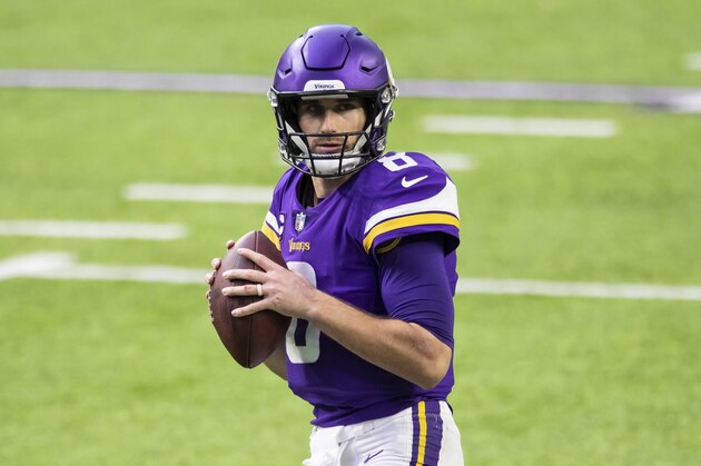 Minnesota Vikings quarterback Kirk Cousins (8) looks to pass in the third quarter during an NFL football game against the Chicago Bears, Sunday, Dec. 20, 2020, in Minneapolis. The Bears defeated the Vikings 33-27. (AP Photo/David Berding)