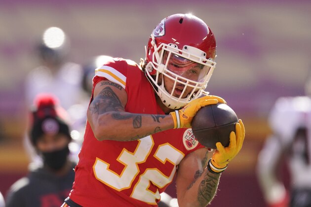 Kansas City Chiefs safety Tyrann Mathieu warms up before an NFL football game against the Atlanta Falcons, Sunday, Dec. 27, 2020, in Kansas City. (AP Photo/Charlie Riedel)