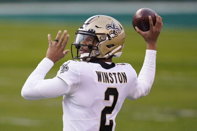 New Orleans Saints' Jameis Winston warms up before an NFL football game against the Philadelphia Eagles, Sunday, Dec. 13, 2020, in Philadelphia. (AP Photo/Chris Szagola)