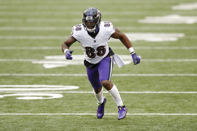 Baltimore Ravens wide receiver Dez Bryant (88) plays in an NFL football game against the Cincinnati Bengals, Sunday, Jan. 3, 2021, in Cincinnati. (AP Photo/Aaron Doster)