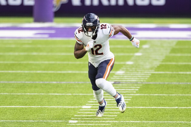 Chicago Bears wide receiver Allen Robinson (12) in action in the first quarter during an NFL football game against the Minnesota Vikings, Sunday, Dec. 20, 2020, in Minneapolis. The Bears defeated the Vikings 33-27. (AP Photo/David Berding)