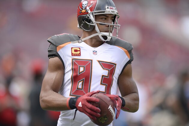 Tampa Bay Buccaneers wide receiver Vincent Jackson (83) during warmups before the Tampa Bay Buccaneers versus Denver Broncos NFL football game Sunday, Oct. 2, 2016, in Tampa, Fla. (AP Photo/Jason Behnken)