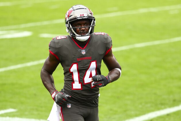 Tampa Bay Buccaneers wide receiver Chris Godwin (14) walks to the locker room prior to an NFL football game against the Atlanta Falcons, Sunday, Jan. 3, 2021, in Tampa, Fla. (AP Photo/Kevin Sabitus)