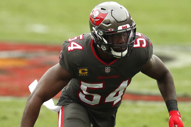 Tampa Bay Buccaneers inside linebacker Lavonte David (54) rushes in against the Atlanta Falcons during an NFL football game Sunday, Jan. 3, 2021, in Tampa, Fla. The Buccaneers won the game 44-27. (Jeff Haynes/AP Images for Panini)