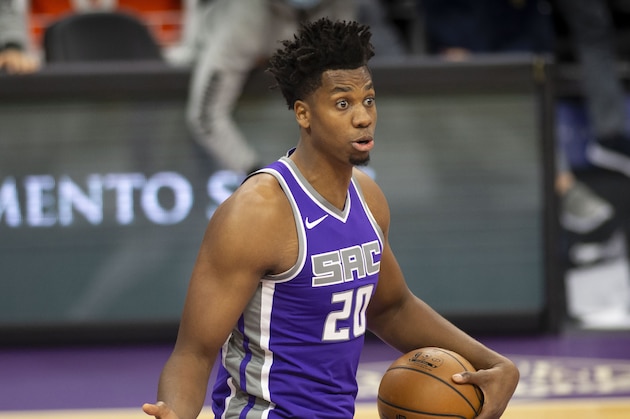 Sacramento Kings center Hassan Whiteside (20) reacts to a call during the second half of an NBA basketball game against the Denver Nuggets in Sacramento, Calif., Tuesday, Dec. 29, 2020. (AP Photo/Hector Amezcua)