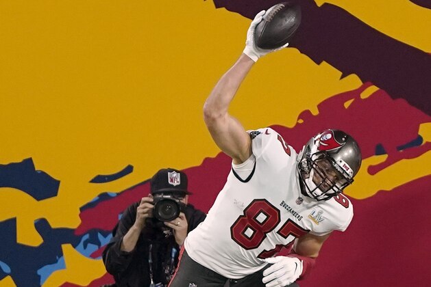Tampa Bay Buccaneers tight end Rob Gronkowski (87) celebrates his second touchdown during the NFL Super Bowl 55 football game against the Kansas City Chiefs Sunday, Feb. 7, 2021, in Tampa, Fla. (AP Photo/Jason Behnken)