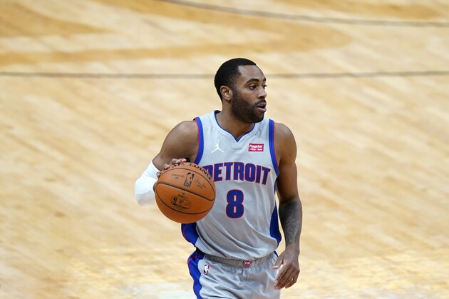 Detroit Pistons guard Wayne Ellington (8) in the first half of an NBA basketball game against the New Orleans Pelicans in New Orleans, Wednesday, Feb. 24, 2021. (AP Photo/Gerald Herbert)
