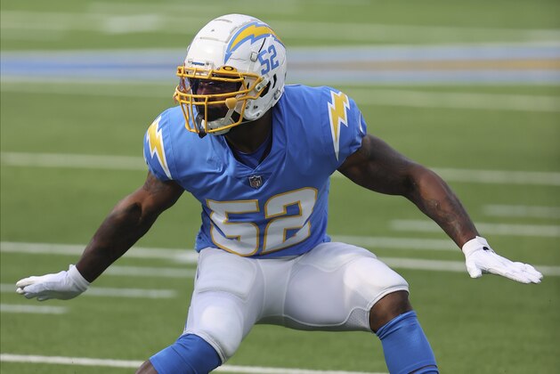 Los Angeles Chargers middle linebacker Denzel Perryman (52)) defends during an NFL football game against the Denver Broncos, Sunday, December 27, 2020, in Inglewood, Calif. (AP Photo/Peter Joneleit)