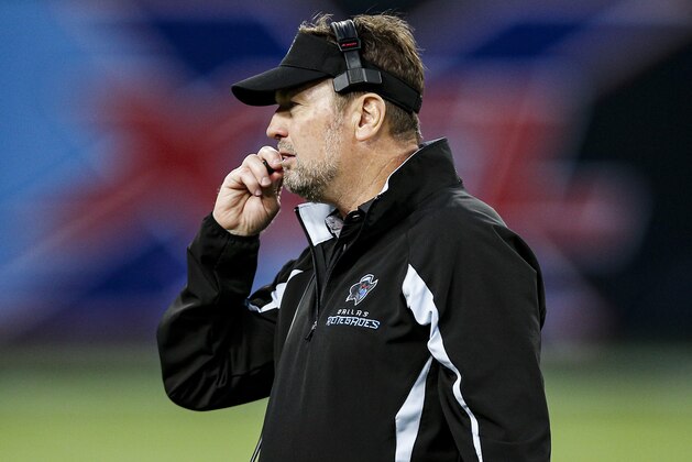 Dallas Renegades head coach Bob Stoops looks on during an XFL football game against the St. Louis Battlehawks, Sunday, Feb. 9, 2020, in Arlington, Texas. St. Louis won 15-9. (AP Photo/Brandon Wade)