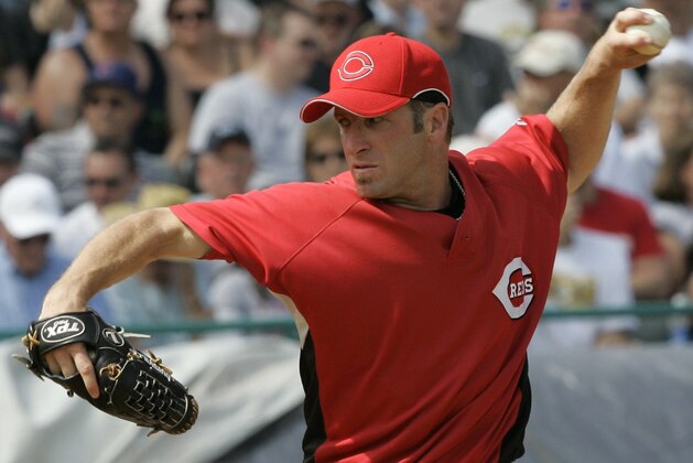 Cincinnati Reds pitcher Rheal Cormier pitches against the Pittsburgh Pirates during a spring training baseball game, Sunday, March 4, 2007, in Bradenton, Fla. (AP Photo/Al Behrman)