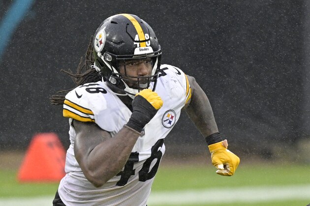 Pittsburgh Steelers linebacker Bud Dupree (48) rushes the line of scrimmage during the second half of an NFL football game against the Jacksonville Jaguars, Sunday, Nov. 22, 2020, in Jacksonville, Fla. (AP Photo/Phelan M. Ebenhack)