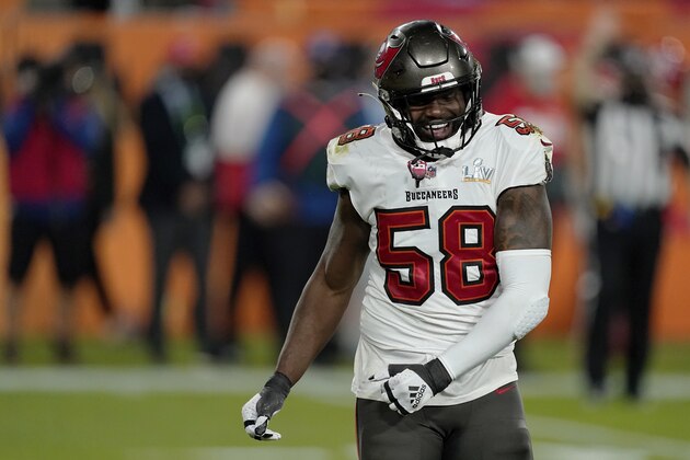 Tampa Bay Buccaneers outside linebacker Shaquil Barrett (58) reacts after a play during the second half of the NFL Super Bowl 55 football game against the Kansas City Chiefs, Sunday, Feb. 7, 2021, in Tampa, Fla. The Tampa Bay Buccaneers defeated the Kansas City Chiefs 31-9. (AP Photo/Steve Luciano)