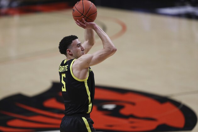 Oregon's Chris Duarte (5) shoots against Oregon State during the second half of an NCAA college basketball game in Corvallis, Ore., Sunday, March 7, 2021. (AP Photo/Amanda Loman)