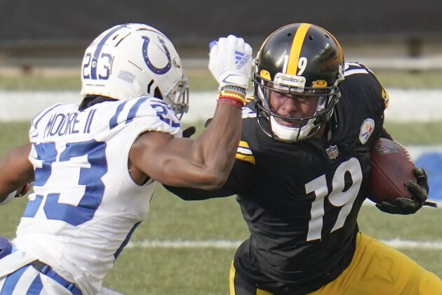 Pittsburgh Steelers wide receiver JuJu Smith-Schuster (19) plays against the Indianapolis Colts, Sunday, Dec. 27, 2020, in Pittsburgh. (AP Photo/Gene J. Puskar)