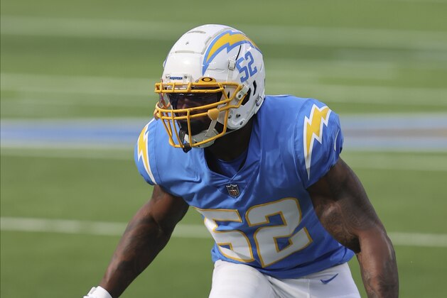 Los Angeles Chargers middle linebacker Denzel Perryman (52)) defends during an NFL football game against the Denver Broncos, Sunday, December 27, 2020, in Inglewood, Calif. (AP Photo/Peter Joneleit)