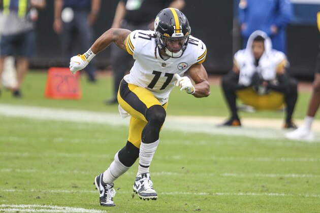 Pittsburgh Steelers wide receiver Chase Claypool (11) during the first half of an NFL football game against the Jacksonville Jaguars, Sunday, Nov. 22, 2020, in Jacksonville, Fla. (AP Photo/Gary McCullough)
