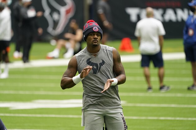 Houston Texans quarterback Deshaun Watson warms up before an NFL football game against the Cincinnati Bengals Sunday, Dec. 27, 2020, in Houston. (AP Photo/Eric Christian Smith)
