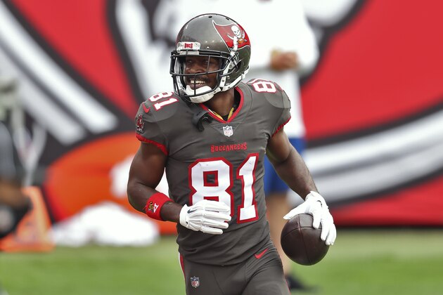 Tampa Bay Buccaneers wide receiver Antonio Brown (81) celebrates his touchdown against the Atlanta Falcons during the first half of an NFL football game Sunday, Jan. 3, 2021, in Tampa, Fla. (AP Photo/Mark LoMoglio)