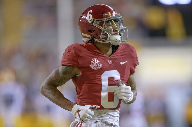 Alabama wide receiver DeVonta Smith (6) runs during an NCAA college football game against LSU in Baton Rouge, La., Saturday, Dec. 5, 2020. (AP Photo/Matthew Hinton)