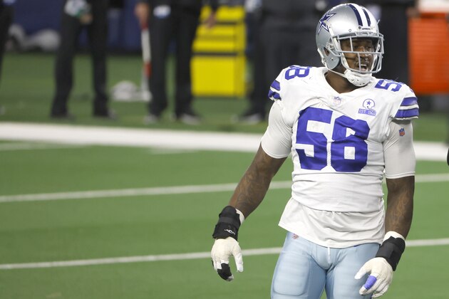 Dallas Cowboys defensive end Aldon Smith (58) reacts against the Philadelphia Eagles in an NFL football game in Arlington, Texas, Sunday, Dec. 27, 2020. (AP Photo/Ron Jenkins)