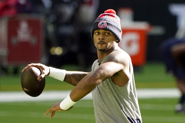 Houston Texans quarterback Deshaun Watson warms up beforean NFL football game against the Tennessee Titans Sunday, Jan. 3, 2021, in Houston. (AP Photo/Eric Christian Smith)