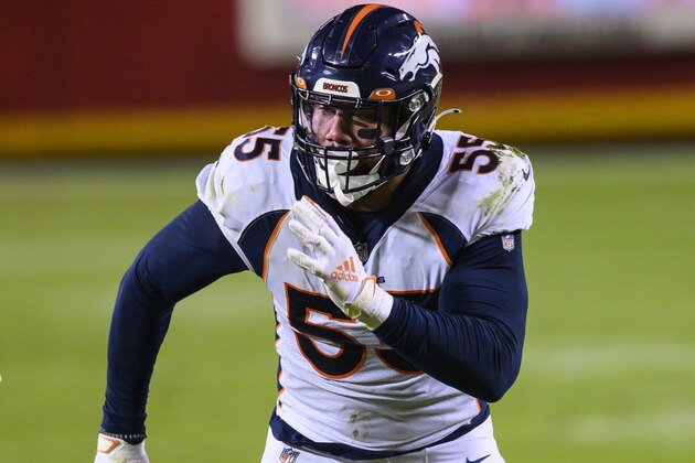 Denver Broncos linebacker Bradley Chubb (55) rushes against the Kansas City Chiefs during the second half of an NFL football game, Sunday, Dec. 6, 2020, in Kansas City, Mo. (AP Photo/Reed Hoffmann)