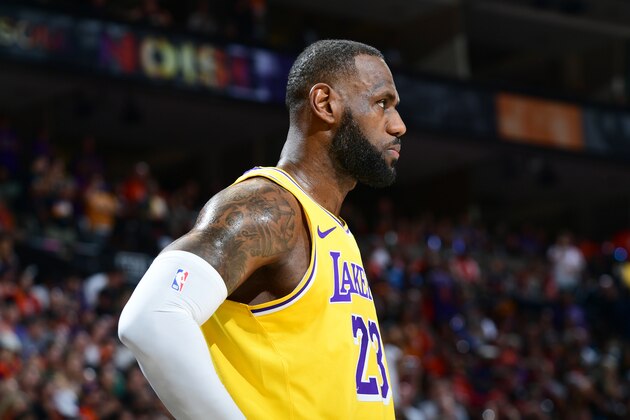PHOENIX, AZ - JUNE 1:  LeBron James #23 of the Los Angeles Lakers looks on during the game against the Phoenix Suns during Round 1, Game 5 of the 2021 NBA Playoffs on June 1, 2021 at Phoenix Suns Arena in Phoenix, Arizona. NOTE TO USER: User expressly acknowledges and agrees that, by downloading and or using this photograph, user is consenting to the terms and conditions of the Getty Images License Agreement. Mandatory Copyright Notice: Copyright 2021 NBAE (Photo by Michael Gonzales/NBAE via Getty Images)