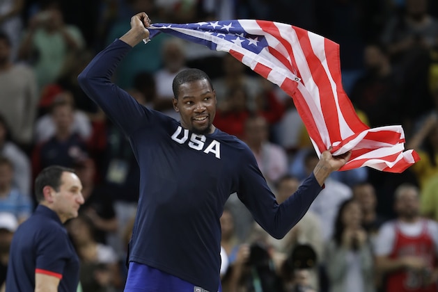 United States' Kevin Durant (5) celebrates winning the men's basketball gold medal at the 2016 Summer Olympics in Rio de Janeiro, Brazil, Sunday, Aug. 21, 2016. (AP Photo/Eric Gay)