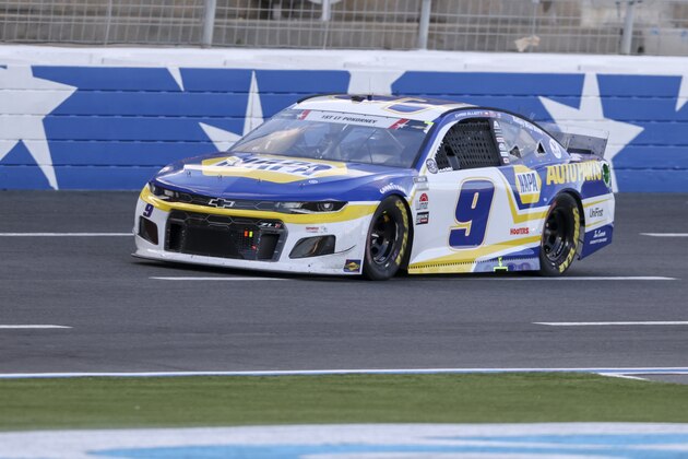 NASCAR Cup Series driver Chase Elliott (9) races in a NASCAR Cup Series auto race at Charlotte Motor Speedway in Concord, N.C., Sunday, May 30, 2021. (AP Photo/Nell Redmond)