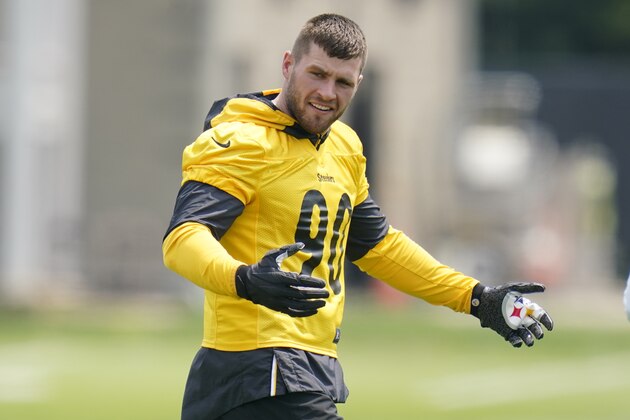 Pittsburgh Steelers outside linebacker T.J. Watt (90) during an NFL football practice, Saturday, July 24, 2021, in Pittsburgh. (AP Photo/Keith Srakocic)