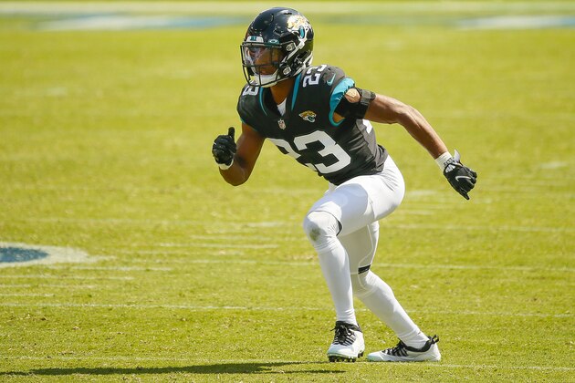 NASHVILLE, TENNESSEE - SEPTEMBER 20:  C.J. Henderson #23 of the Jacksonville Jaguars plays against the Tennessee Titans at Nissan Stadium on September 20, 2020 in Nashville, Tennessee. (Photo by Frederick Breedon/Getty Images)