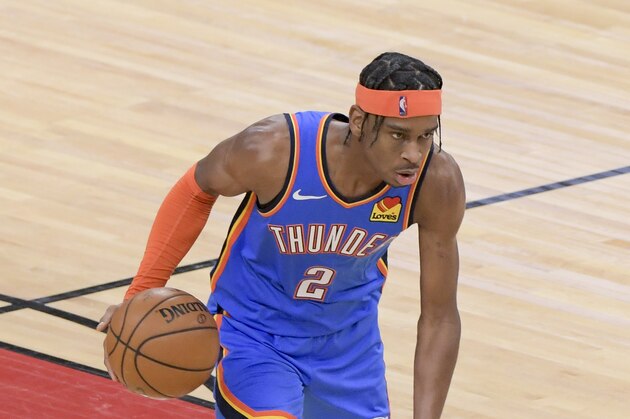 Oklahoma City Thunder guard Shai Gilgeous-Alexander (2)) during the fourth quarter of an NBA basketball game against the Chicago Bulls in Chicago, Tuesday, March 16, 2021. (AP Photo/Mark Black)