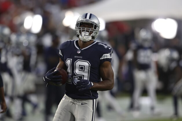 Dallas Cowboys wide receiver Amari Cooper (19) before an NFL football game against the Tampa Bay Buccaneers Thursday, Sept. 9, 2021, in Tampa, Fla. (AP Photo/Mark LoMoglio)