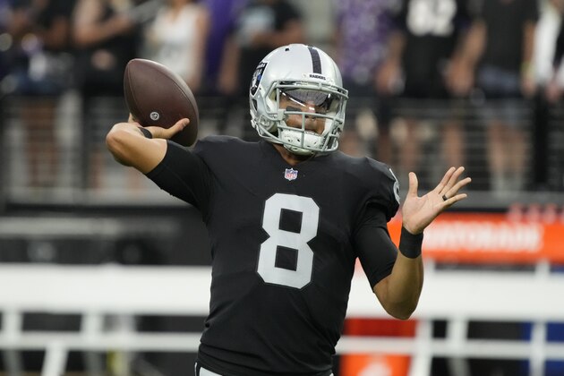 Las Vegas Raiders quarterback Marcus Mariota (8) during an NFL football game against the Baltimore Ravens, Monday, Sept. 13, 2021, in Las Vegas. (AP Photo/Rick Scuteri)