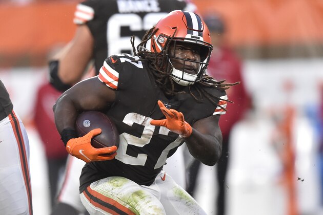 Cleveland Browns running back Kareem Hunt runs with the ball during an NFL football game against the Arizona Cardinals, Sunday, Oct. 17, 2021, in Cleveland. The Cardinals won 37-14. (AP Photo/David Richard)